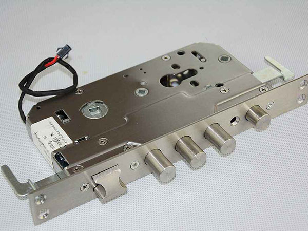 双滦24小时上门开锁公司